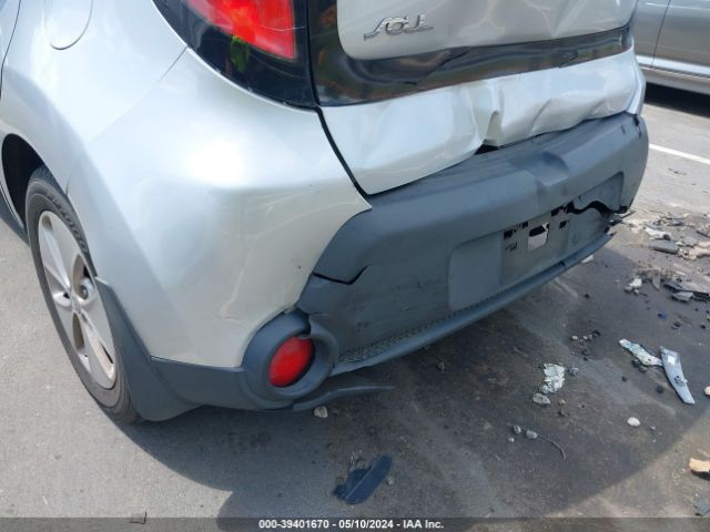 KNDJN2A25F7806398 KIA Soul