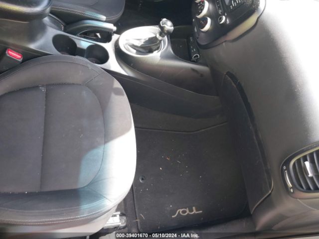 KNDJN2A25F7806398 KIA Soul