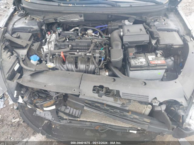 5NPE24AF7JH698864 Hyundai SONATA SE