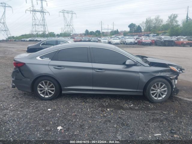 5NPE24AF7JH698864 Hyundai SONATA SE
