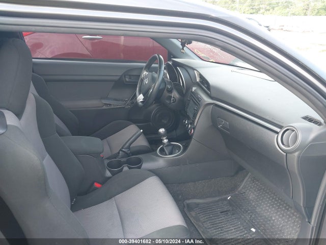 JTKJF5C73F3089510 Scion TC