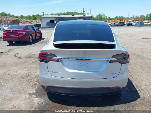 5YJXCBE23JF122107 Tesla Model X 100d/75d/p100d