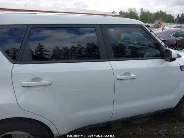 KIA Soul 2016 KNDJN2A22G7348675 Image 13