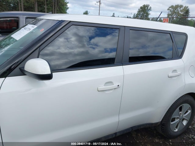 KIA Soul 2016 KNDJN2A22G7348675 Image 14