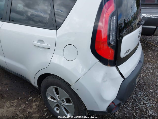 KIA Soul 2016 KNDJN2A22G7348675 Image 17