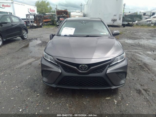 4T1B11HK5JU573399 Toyota CAMRY SE