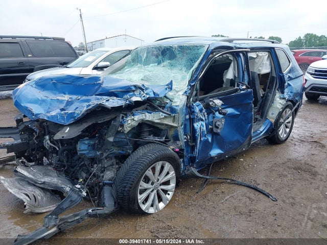 3VV2B7AX9JM185222 Volkswagen Tiguan 2.0t Se/2.0t Sel