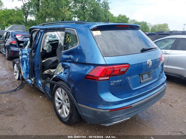 3VV2B7AX9JM185222 Volkswagen Tiguan 2.0t Se/2.0t Sel