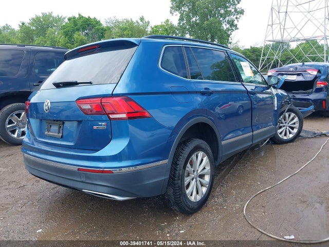 3VV2B7AX9JM185222 Volkswagen Tiguan 2.0t Se/2.0t Sel