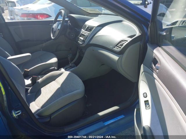 KMHCT4AE8HU319233 Hyundai ACCENT SE