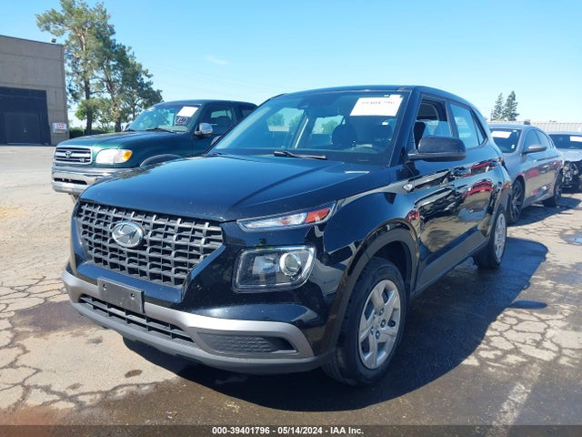 Hyundai Venue Se 2020 KMHRB8A36LU028726 Image 2