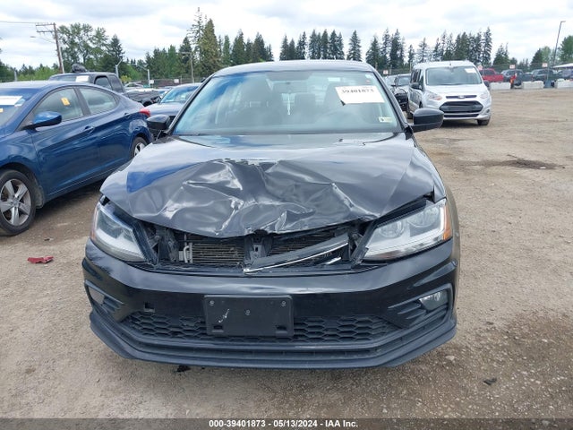 3VWDB7AJ6JM239740 Volkswagen Jetta 1.4t Se/1.4t Wolfsburg Edition