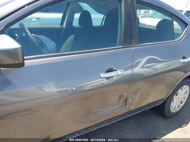 Nissan Versa 1.6 Sv 2017 3N1CN7AP4HL853859 Image 19