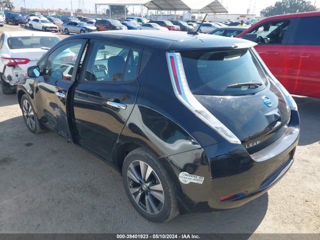Nissan LEAF SV 2015 1N4AZ0CP6FC311917 Image 3