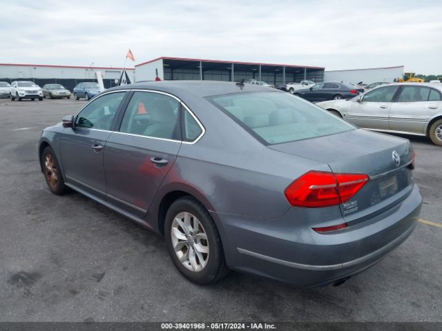 1VWAS7A31GC036771 Volkswagen Passat 1.8t S