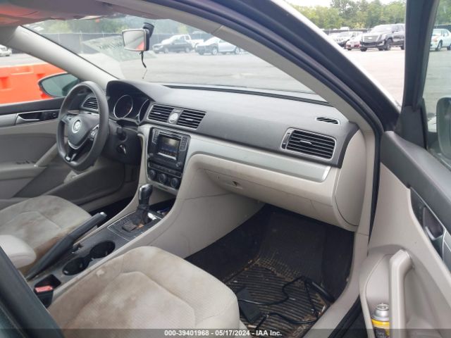 1VWAS7A31GC036771 Volkswagen Passat 1.8t S