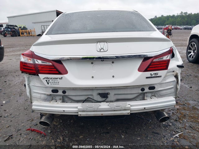 Honda Accord Touring 2016 1HGCR3F98GA017516 Image 17