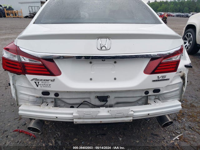Honda Accord Touring 2016 1HGCR3F98GA017516 Image 22