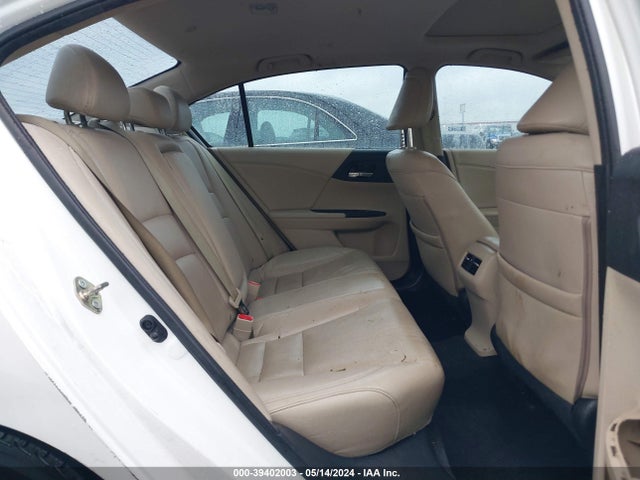 Honda Accord Touring 2016 1HGCR3F98GA017516 Image 8