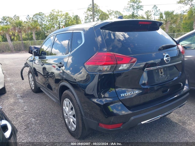 Nissan ROGUE S 2017 JN8AT2MT4HW139489 Image 3