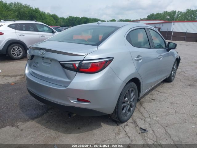 3MYDLBYV0KY506863 Toyota YARIS LE