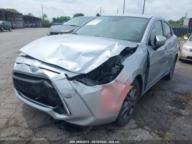 3MYDLBYV0KY506863 Toyota YARIS LE