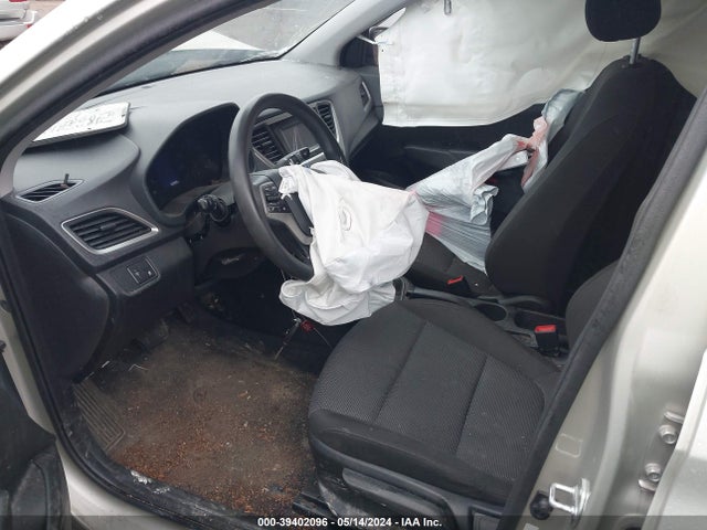 Hyundai ACCENT SE 2019 3KPC24A30KE044629 Image 5