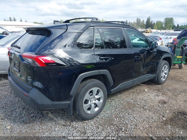 Toyota RAV4 LE 2021 2T3G1RFV4MC242540 Image 4