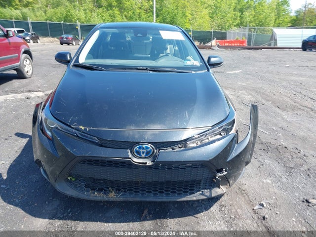 Toyota Corolla Hybrid Le 2022 JTDEAMDE2NJ051100 Image 12