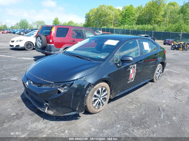 Toyota Corolla Hybrid Le 2022 JTDEAMDE2NJ051100 Image 2