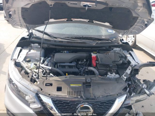 JN1BJ1BV7NW581119 Nissan Rogue Sport Sv Fwd Xtronic Cvt