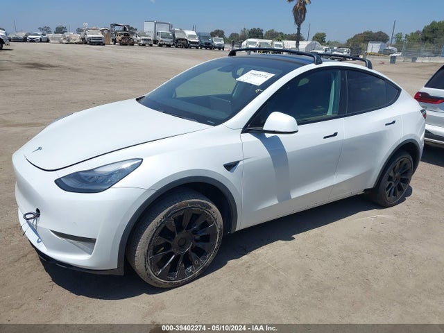 5YJYGDEE9MF084742 Tesla Model Y Long Range Dual Motor All-wheel Drive