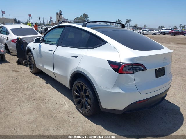 5YJYGDEE9MF084742 Tesla Model Y Long Range Dual Motor All-wheel Drive