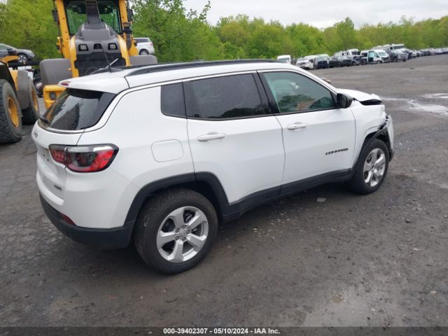 3C4NJDBB7NT133308 Jeep Compass Latitude 4x4