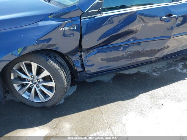 4T1BD1FK0HU222677 Toyota Camry Hybrid Xle
