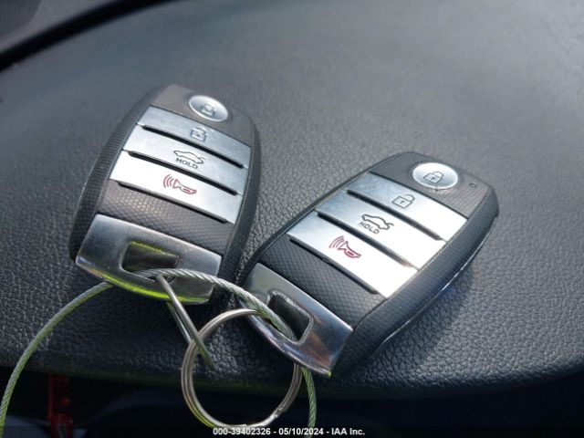 5XXGU4L32JG261243 KIA OPTIMA EX