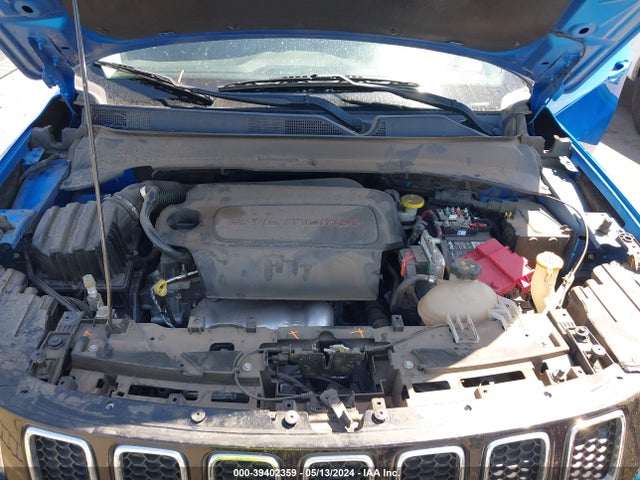 3C4NJCBB2LT129318 Jeep Compass Latitude Fwd
