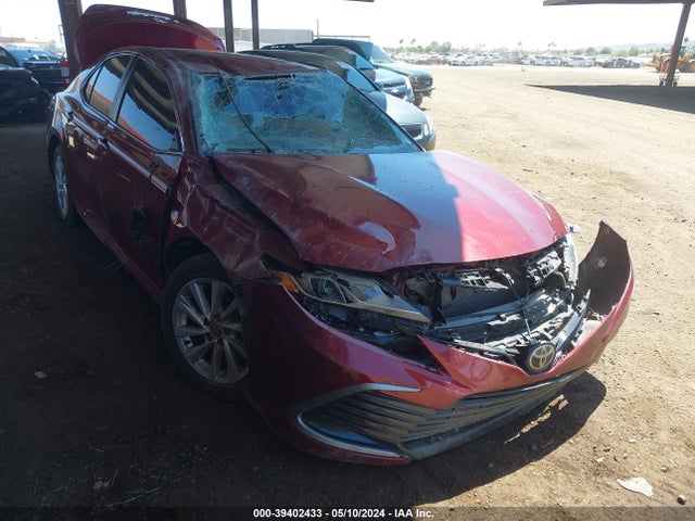 Toyota CAMRY LE 2021 4T1C11AK3MU553221 main image