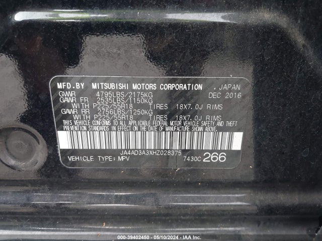 JA4AD3A3XHZ028375 Mitsubishi Outlander Se
