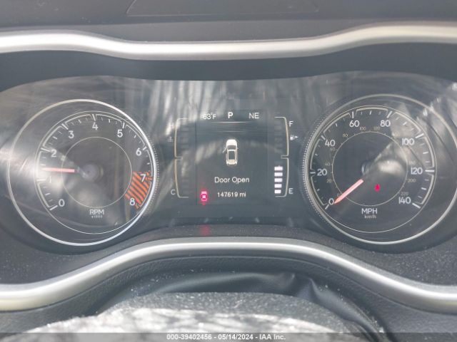 1C4PJMCSXEW213834 Jeep Cherokee Latitude
