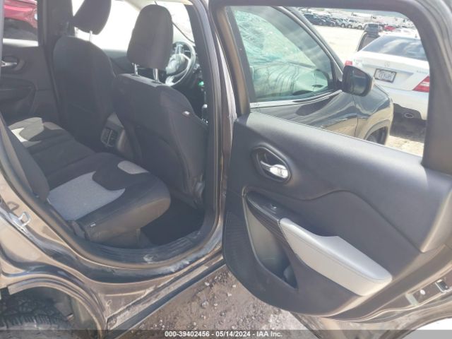 1C4PJMCSXEW213834 Jeep Cherokee Latitude