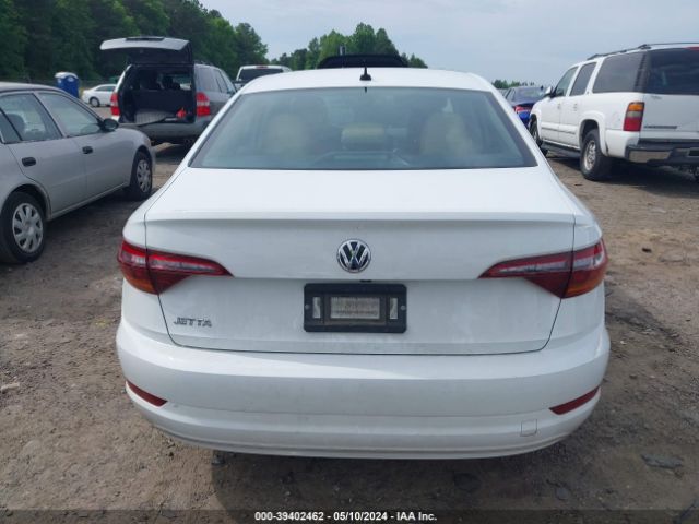 3VWCB7BUXKM167186 Volkswagen Jetta