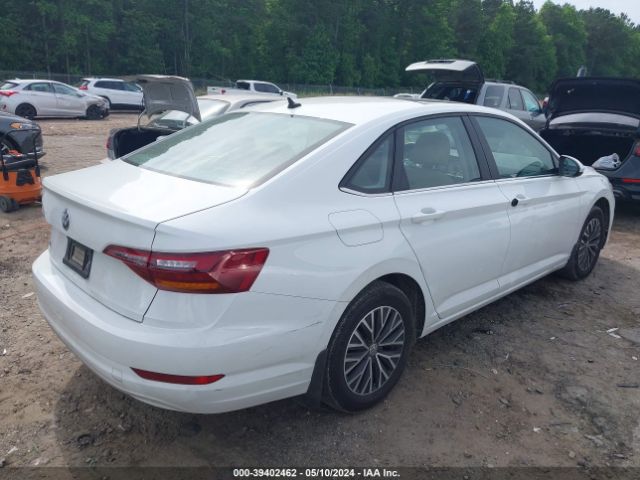 3VWCB7BUXKM167186 Volkswagen Jetta