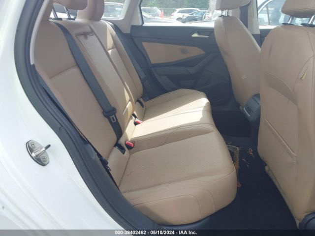 3VWCB7BUXKM167186 Volkswagen Jetta