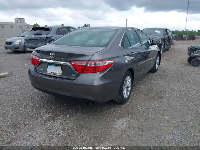 Toyota CAMRY LE 2015 4T4BF1FK4FR507279 Image 4