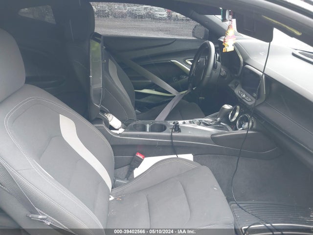 Chevrolet Camaro 1lt 2017 1G1FB1RS7H0215815 Image 5