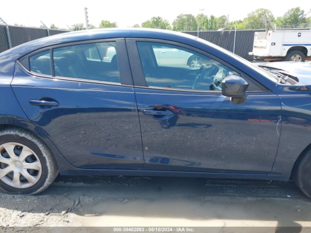 3MZBN1U73JM169061 Mazda Mazda3 Sport
