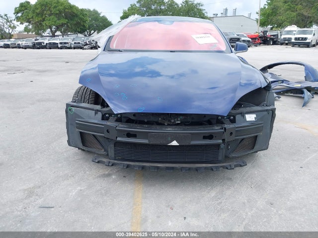 Tesla Model S 60/70/75/85 2016 5YJSA1E10GF156189 Image 13