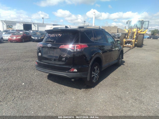Toyota RAV4 LE 2016 2T3BFREV5GW478176 Image 4