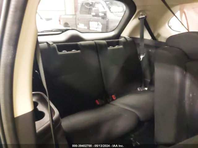 JA4AD3A38GZ051863 Mitsubishi Outlander Se